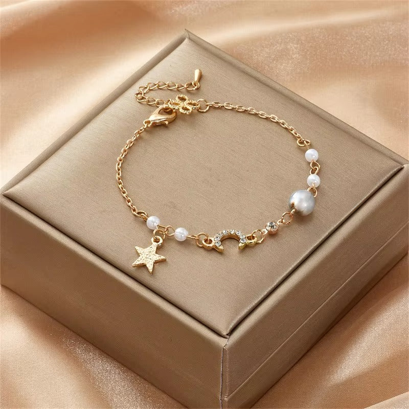 UNI-10267 - Moon Gold - Bracelet Style 3