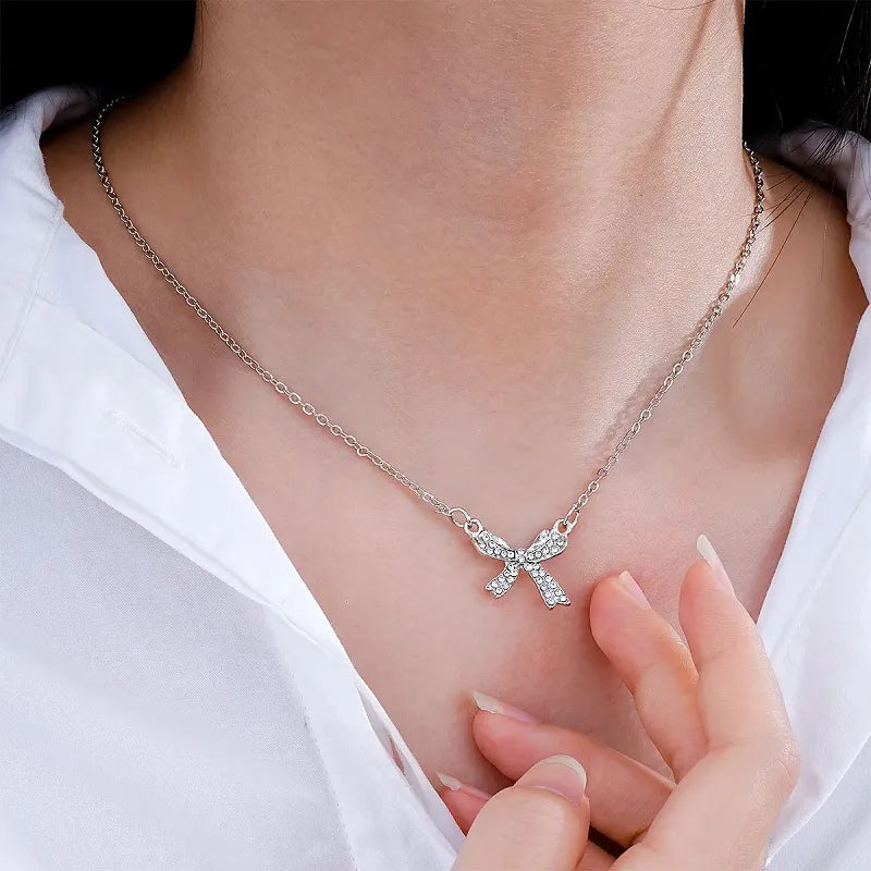 UNI-11221 - Blingy Diamond Bow - Necklace