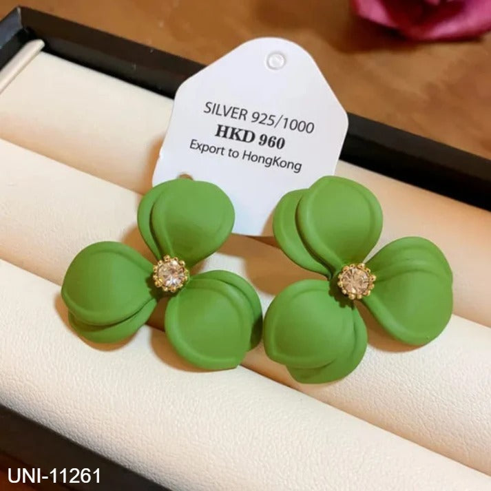 UNI-11261 - Diamond Green Flower - Earring