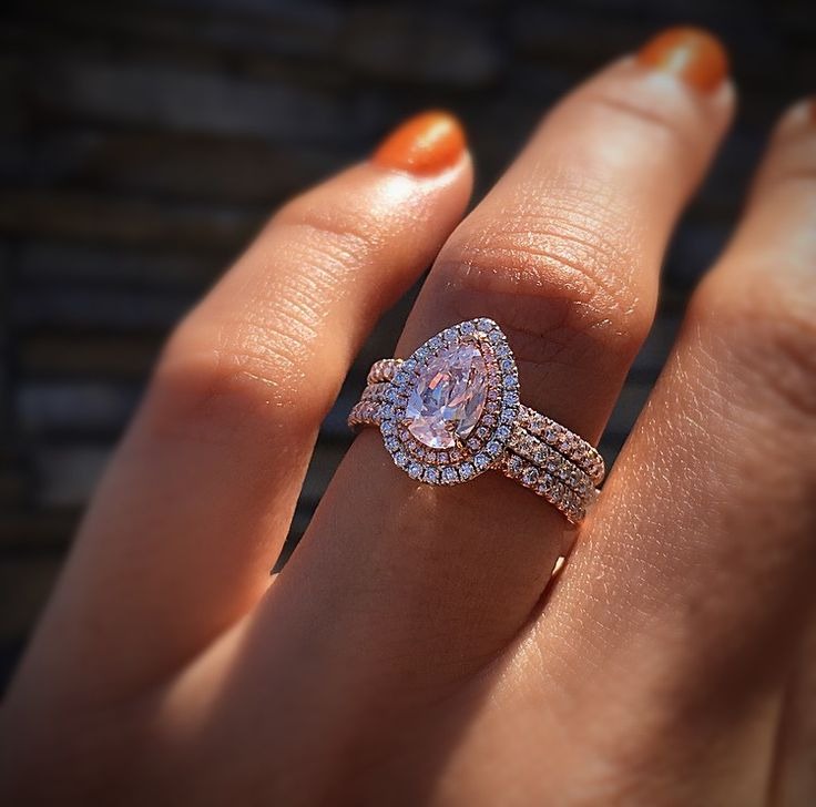 UNI-11911 - Drop Pink Diamond - Ring