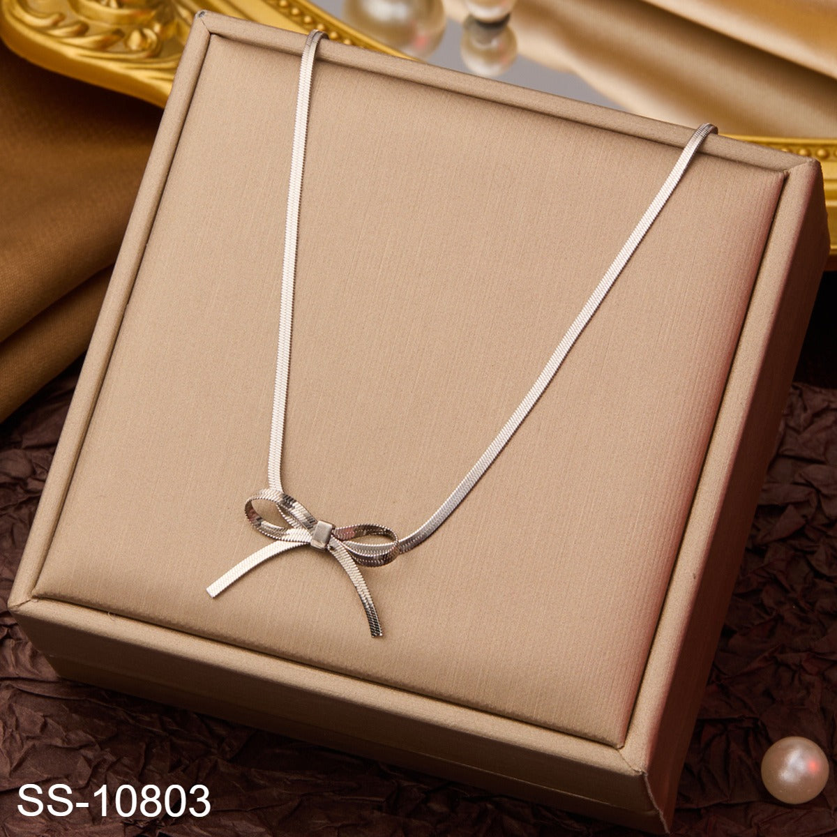 SS-10803 - Silver Bow - Necklace