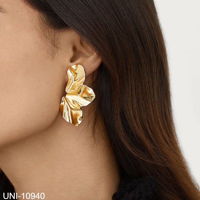 UNI-10940 - Gold Half Flower - Earring