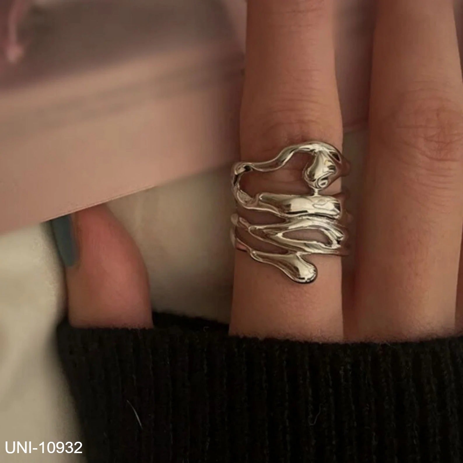 UNI-10933 - Geometric Silver - Ring Style 1