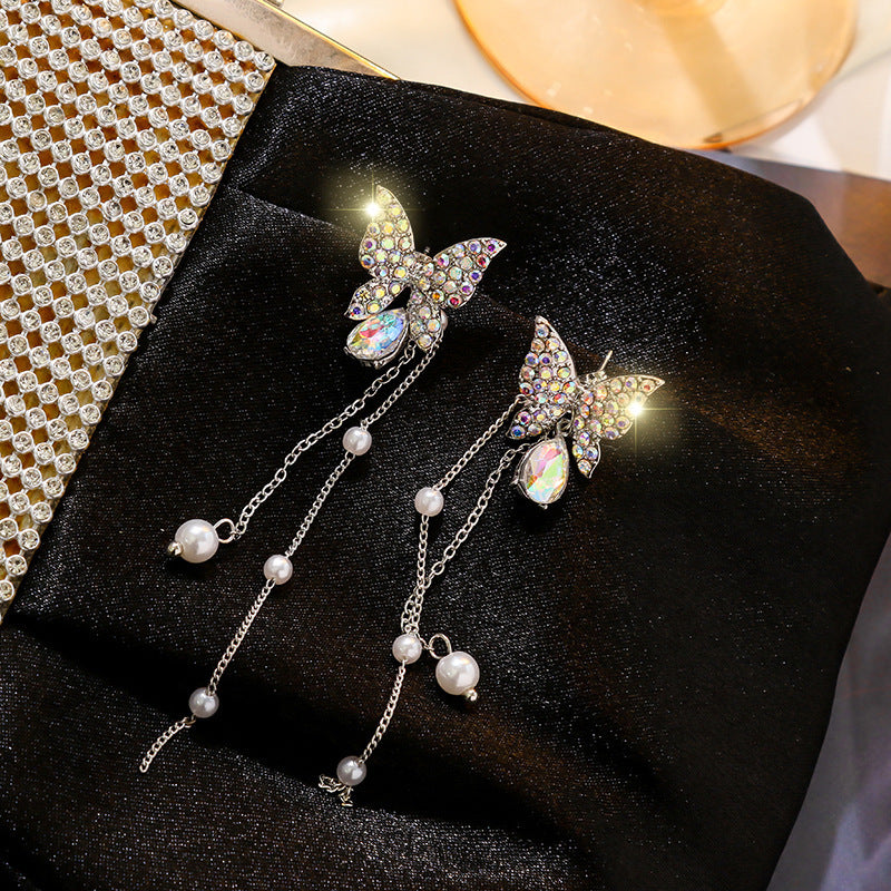 UNI-10382 - Crystal Dangling Butterfly - Earring