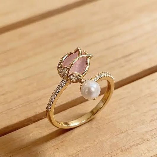 UNI-12623 - Light Purple Tulip Flower & Pearl - Ring