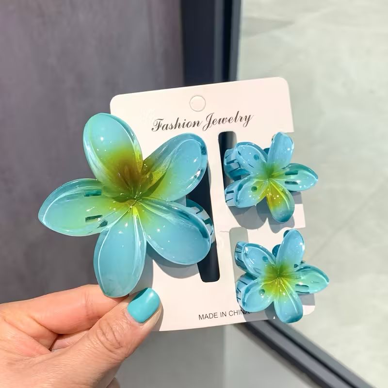 HC-108 - Lilly Flower - Hair Claw Set Of 3
