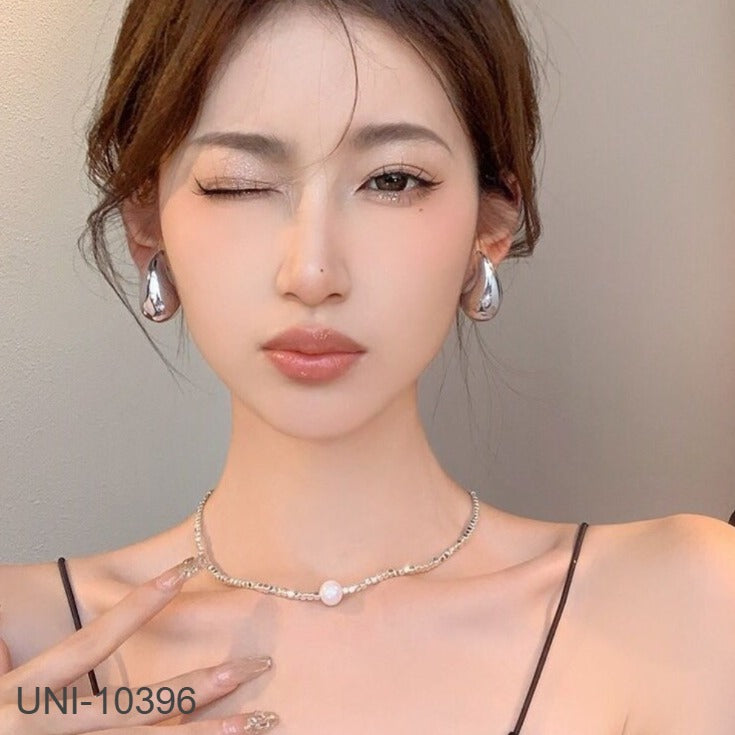 UNI-10396 - Foiled Silver Drop - Earring