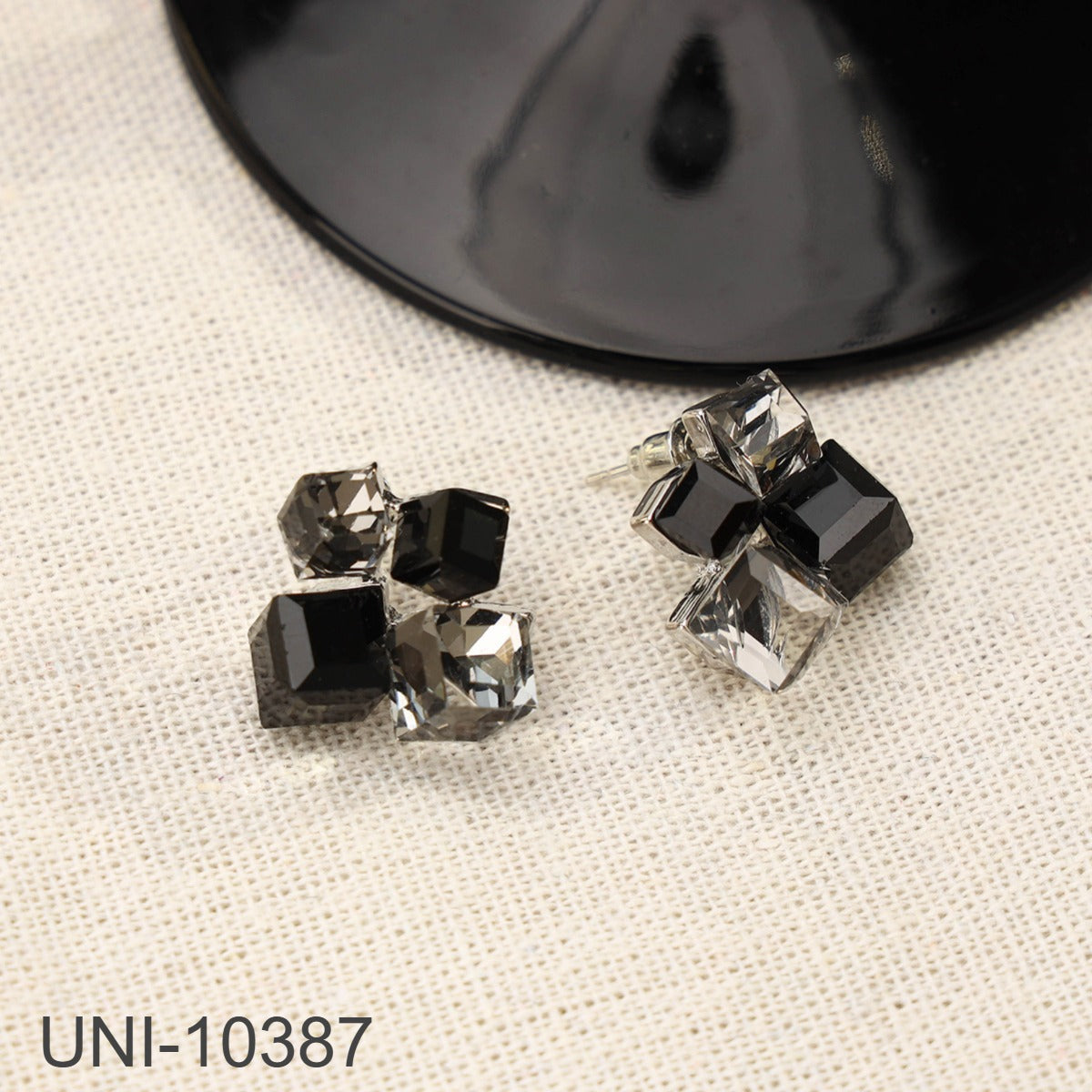 UNI-10387 - Black Crystal Diamond - Earring