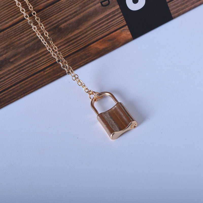 UNI-10524 - Gold Lock - Necklace