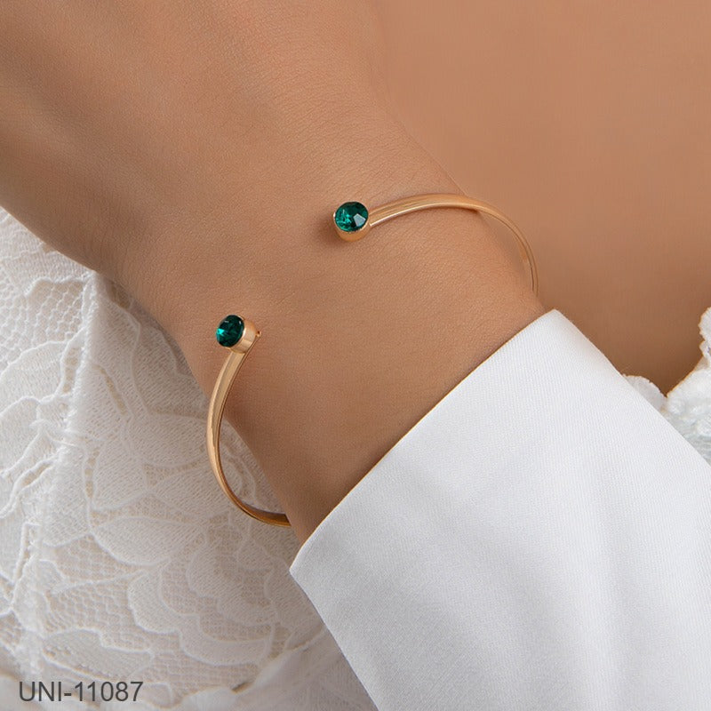 UNI-11087 - Green Diamond Gold Bangle - Bracelet Style 5