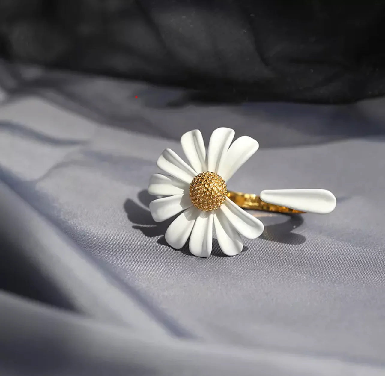 UNI-10915 - Daisy Flower - Ring