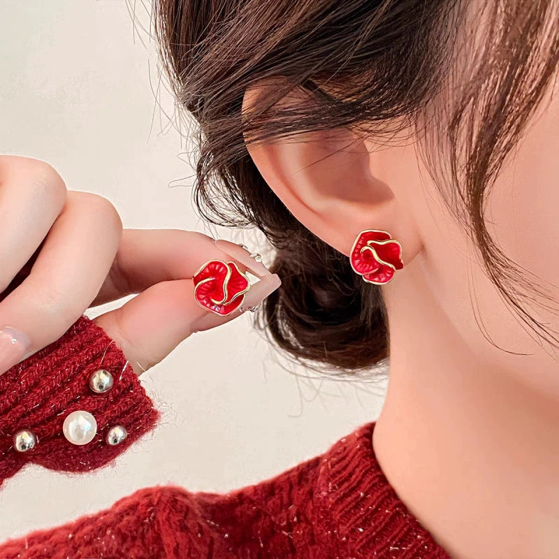 UNI-12809 - Red Vintage Flower-Shaped - Earring