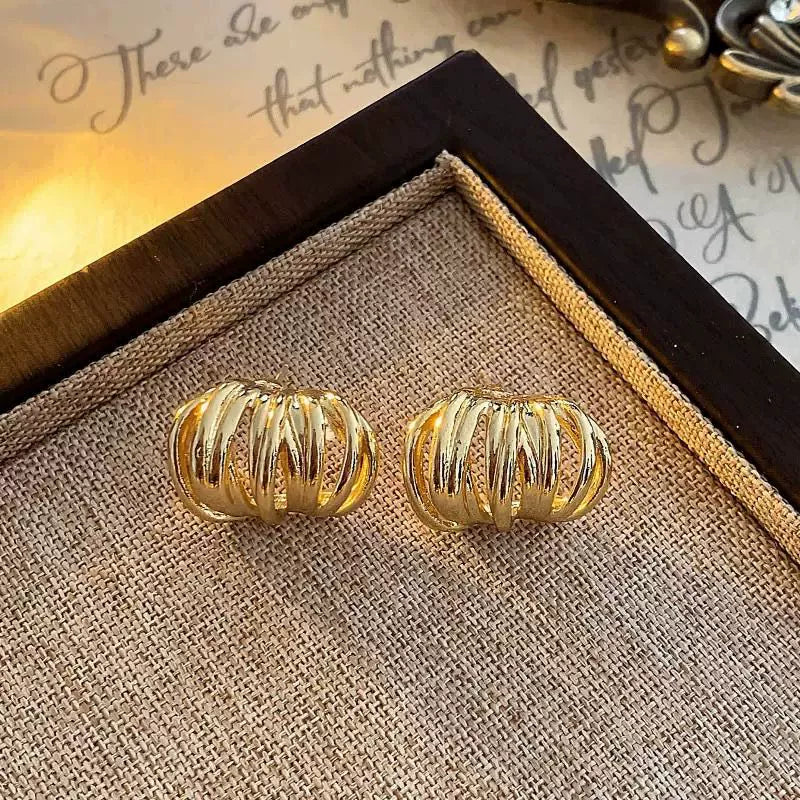 UNI-12234 - Elegant Gold Foil - Earring