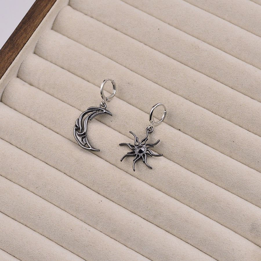 UNI-12152 - Black Moon & Star - Earring