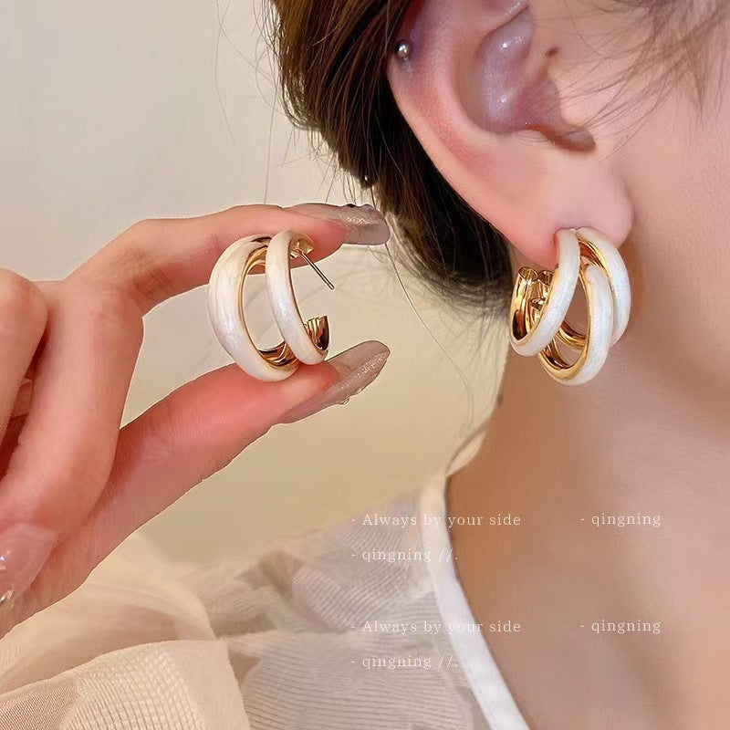 UNI-12341 - White 3 Layered - Earrings