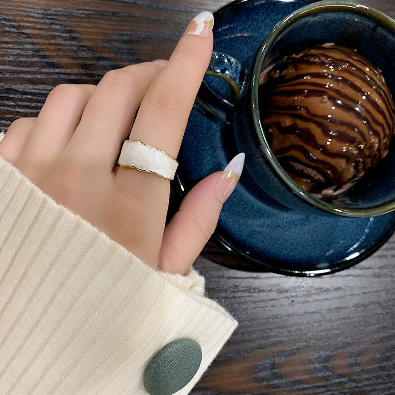 UNI-12266 - White Texture Gold - Ring