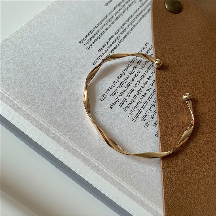 UNI-11279 - Gold Geometric Bangle - Bracelet