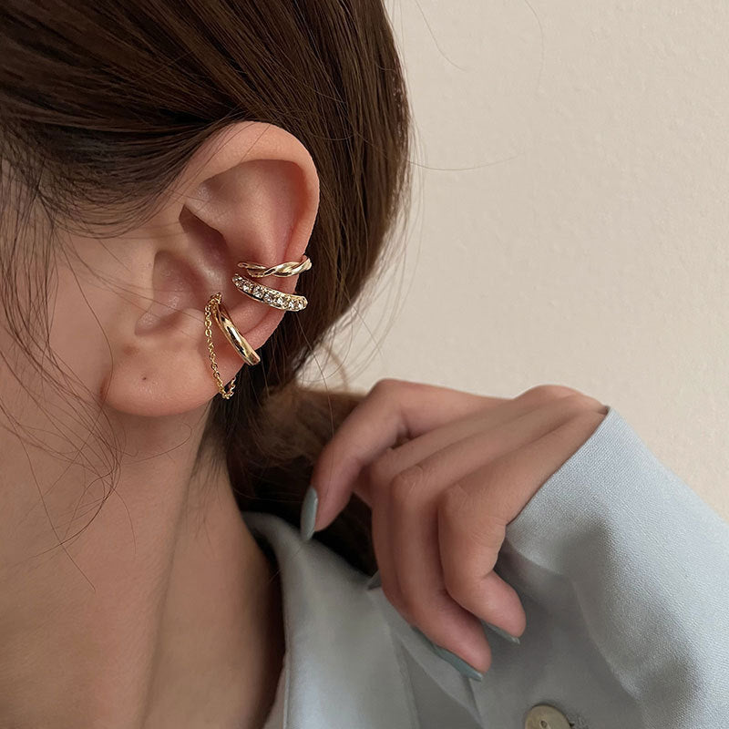 UNI-12626 - Twist & Diamonds Gold - Ear Cuff Set of 3
