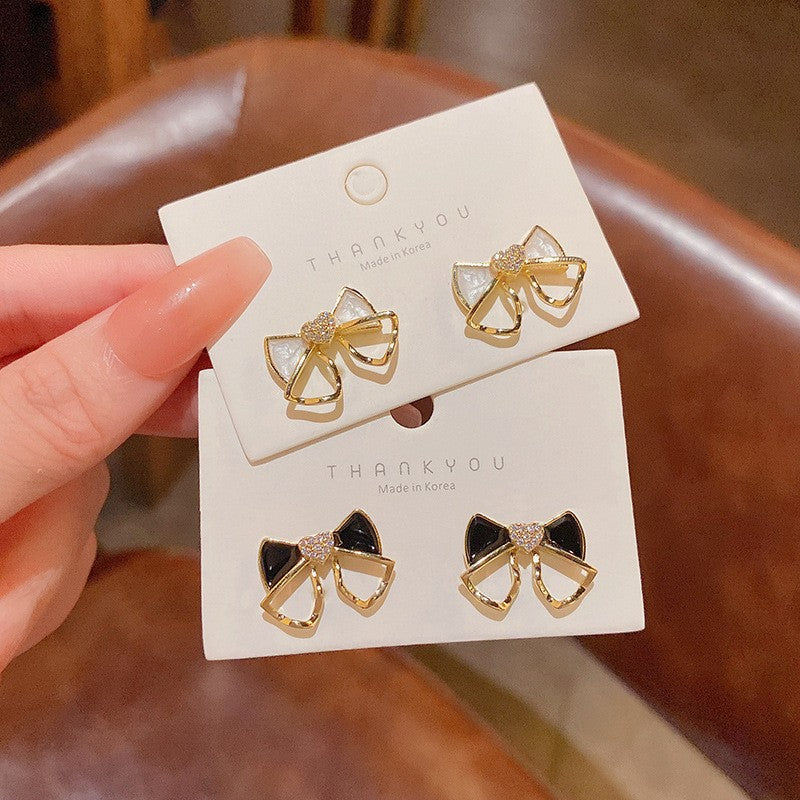 UNI-10910 - Fancy Black Bow Gold - Earring