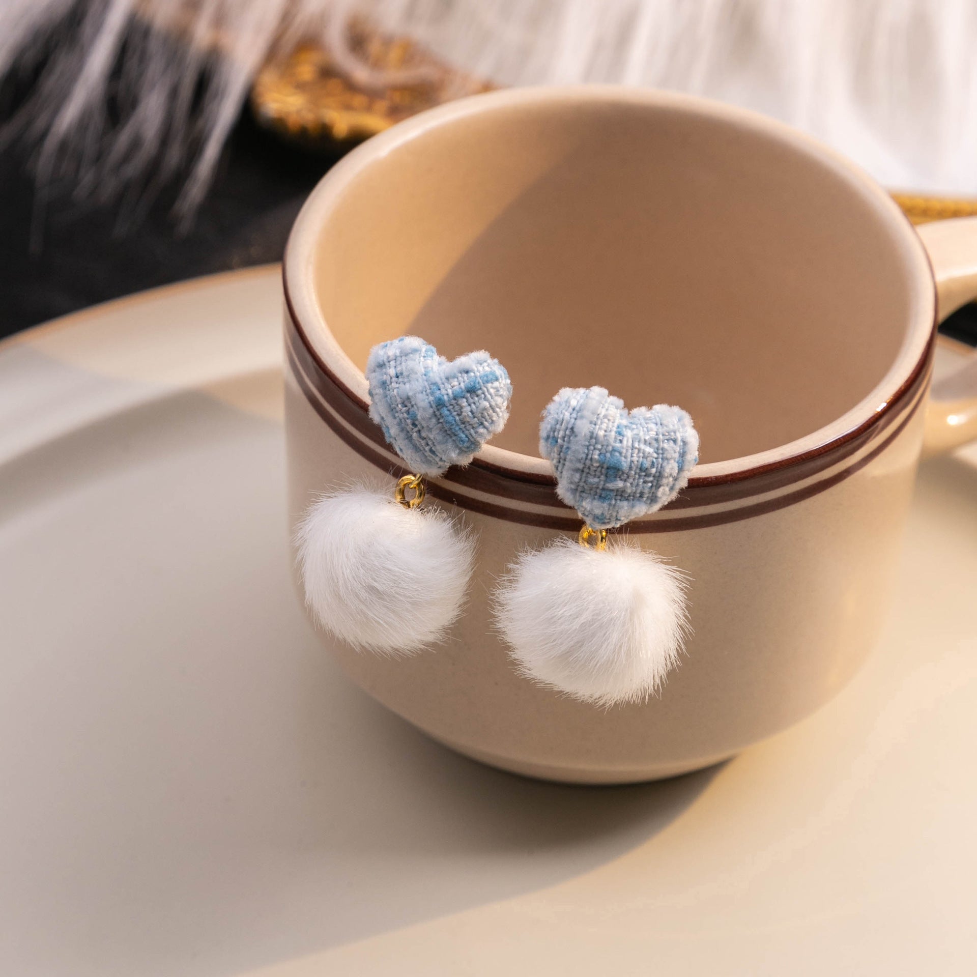 UNI-12117- Fluffy Heart Blue - Earring