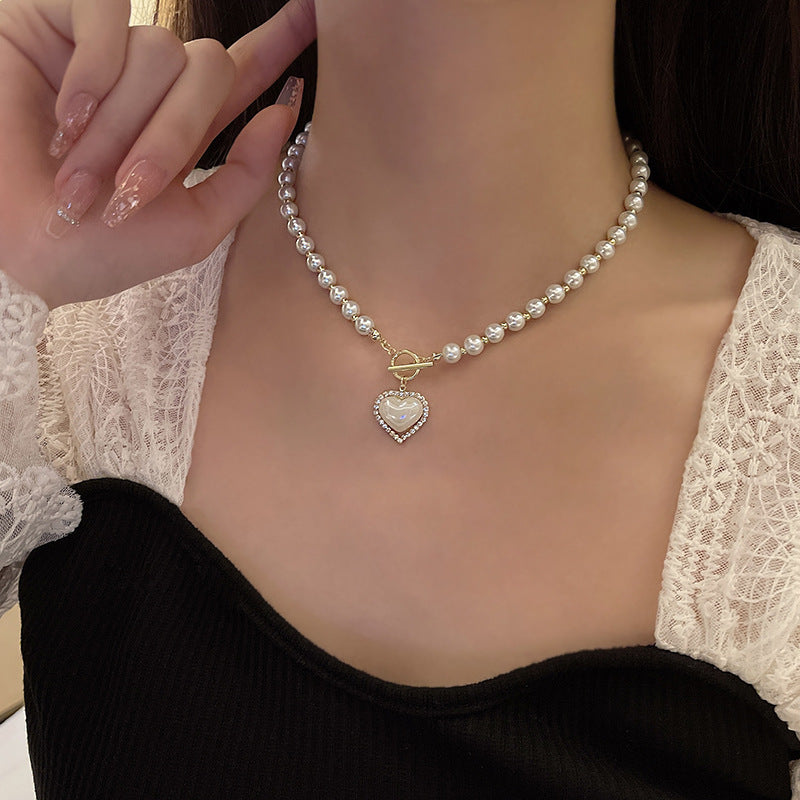 UNI-11048 - Pearl Beads & Heart Gold - Necklace