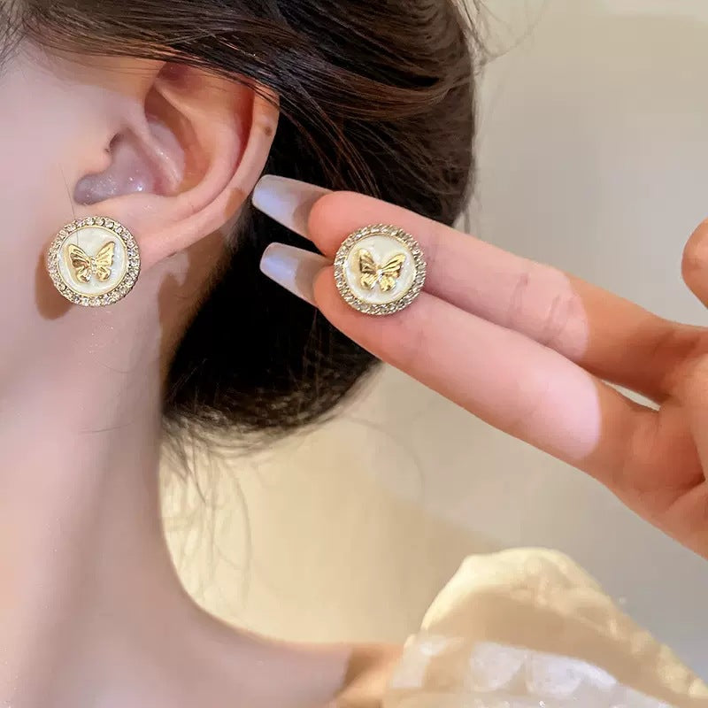 UNI-12136 - Butterfly Gold Round Diamonds - Earring