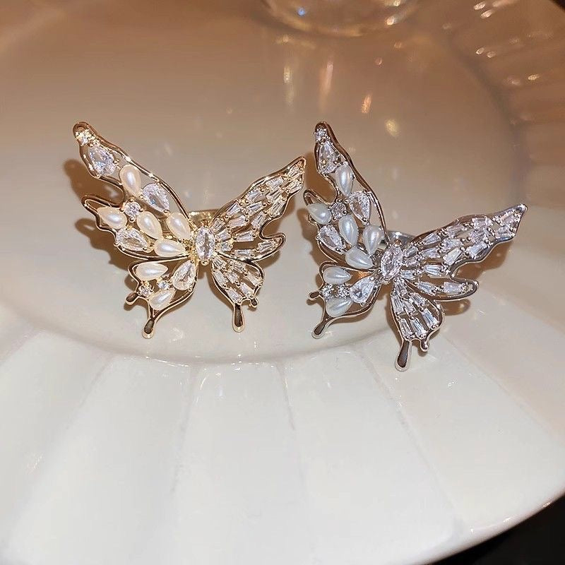UNI-10871 - Diamond & Pearly Butterfly Silver - Ring