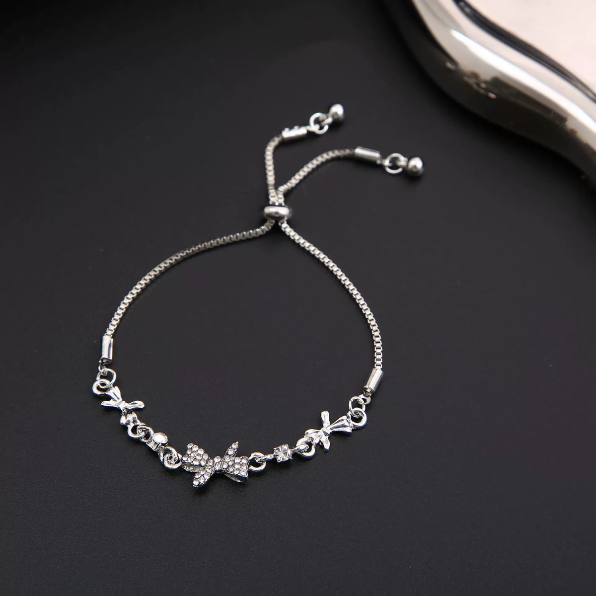 UNI-10614 - Sparkle Bow - Bracelet