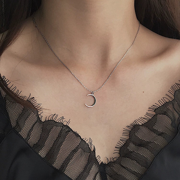 UNI-12276 - Silver Moon - Necklace
