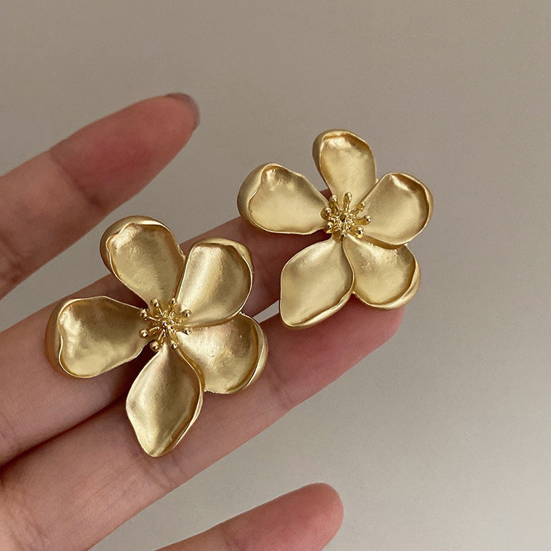 UNI-11334 - Gold Flower - Earring