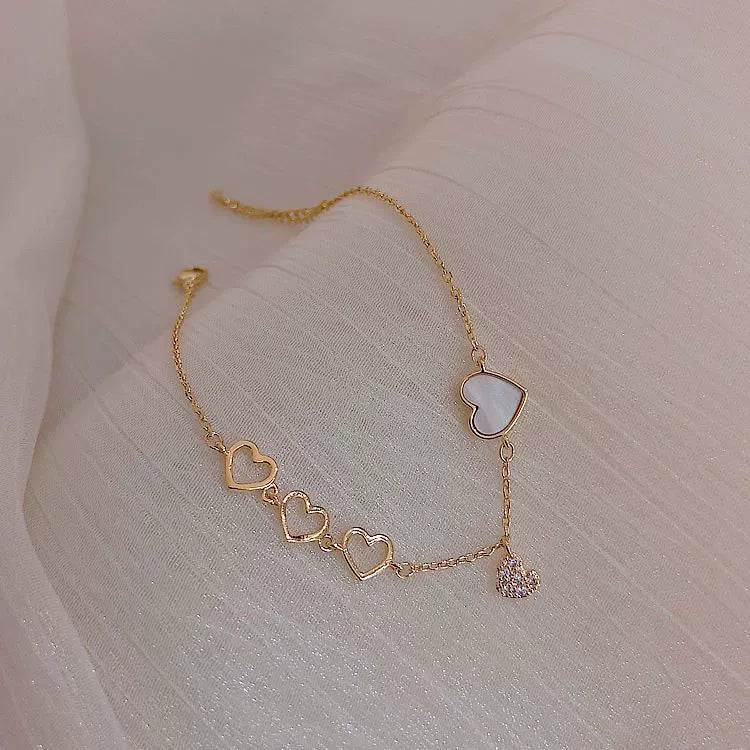 UNI-12298 - White Heart Gold - Bracelet