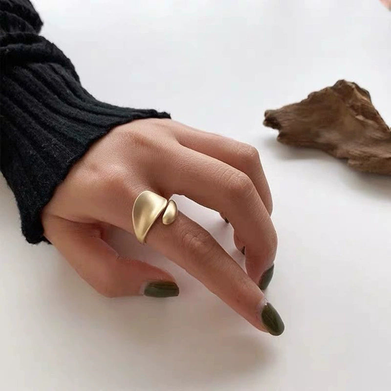 UNI-12633 - Elegant Gold Foil - Ring
