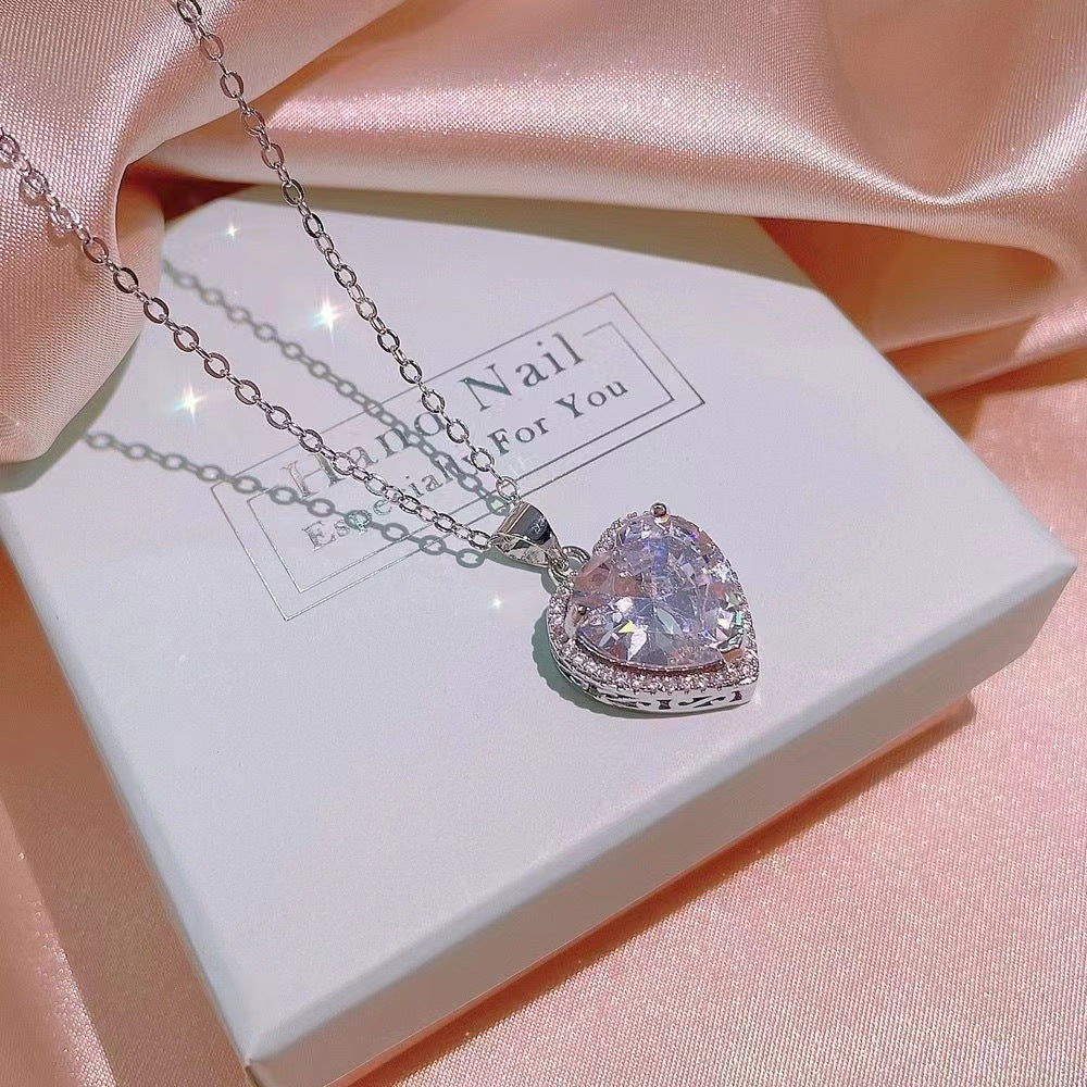 UNI-11021 - Crystal Heart Diamond Silver - Jewelry Set