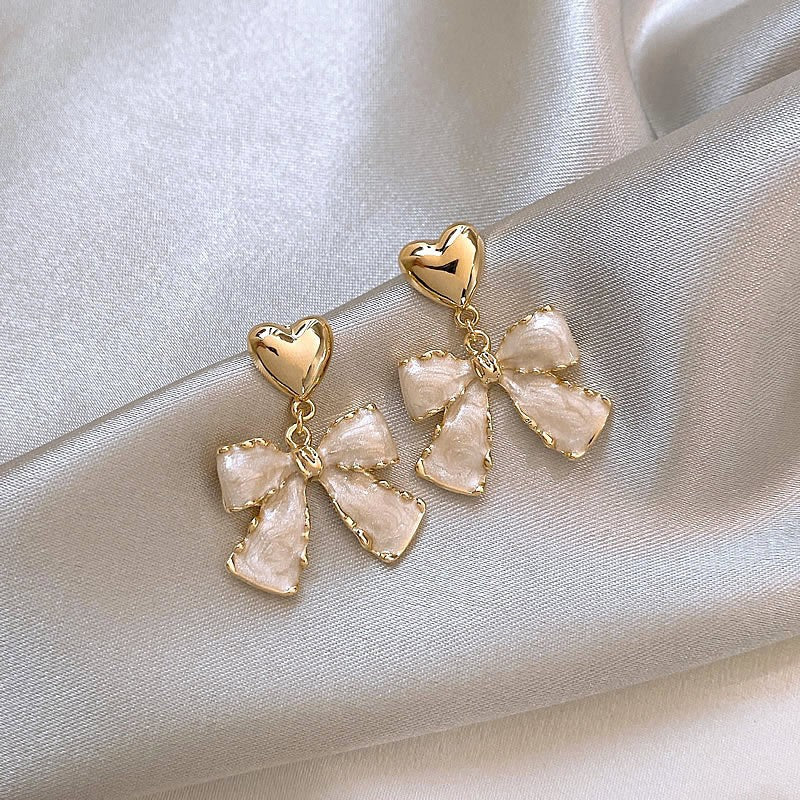 UNI-10903 - Fancy Gold Glam Bow - Earring
