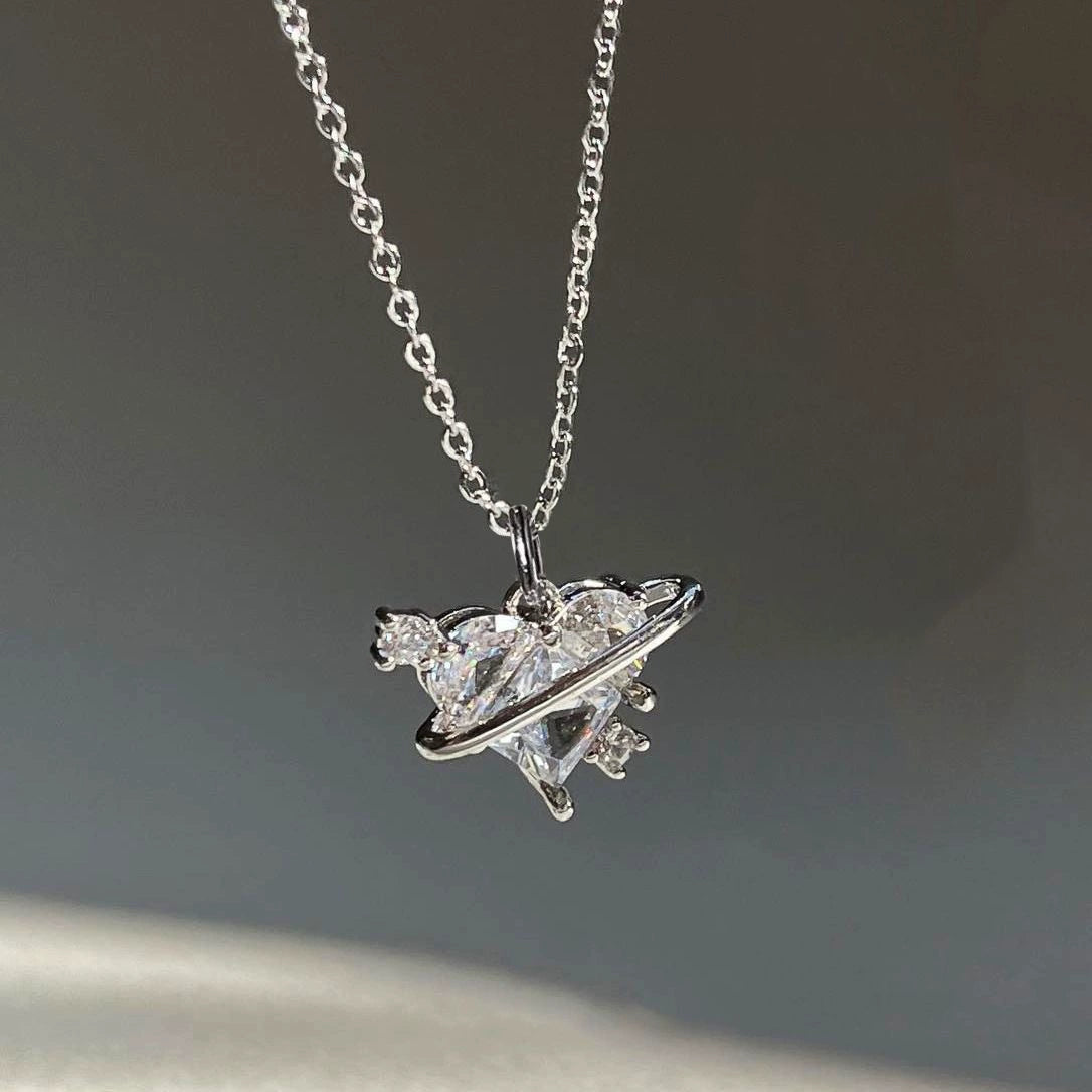 UNI-12325- Crystal Diamond Heart - Necklace