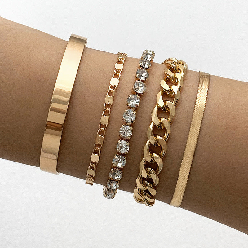 UNI-10164 - Diamonds & Gold - Bracelet Set Of 4