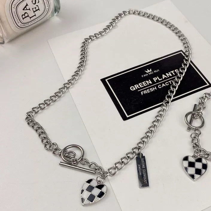 UNI-12288 - Grid Heart Silver- Necklace
