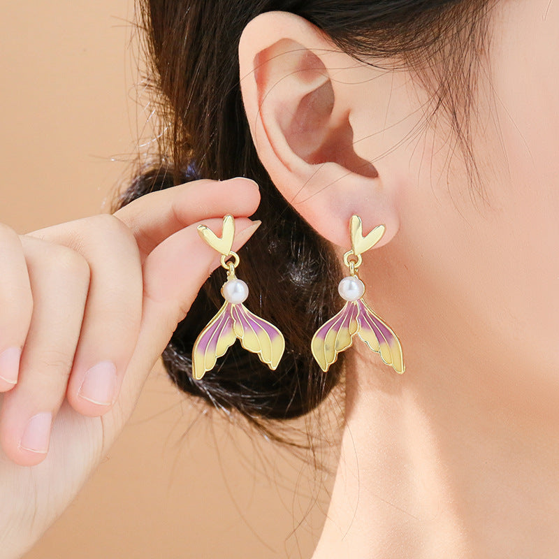 UNI-10904 - Gold Heart & Mermaid - Earring