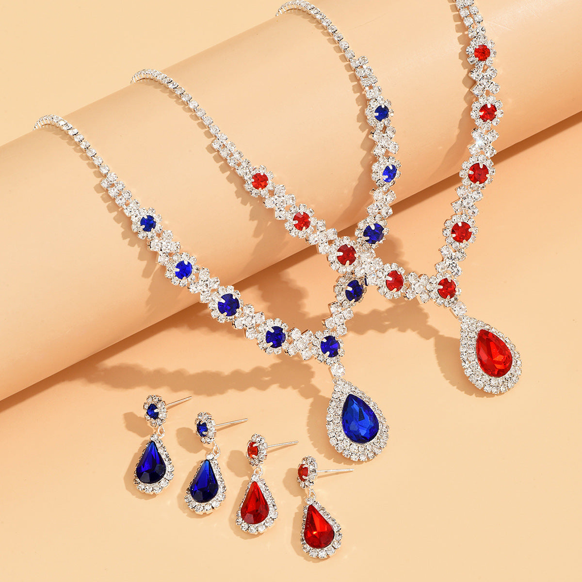 UNI-11345 - Emerald Red Diamond - Jewelry Set
