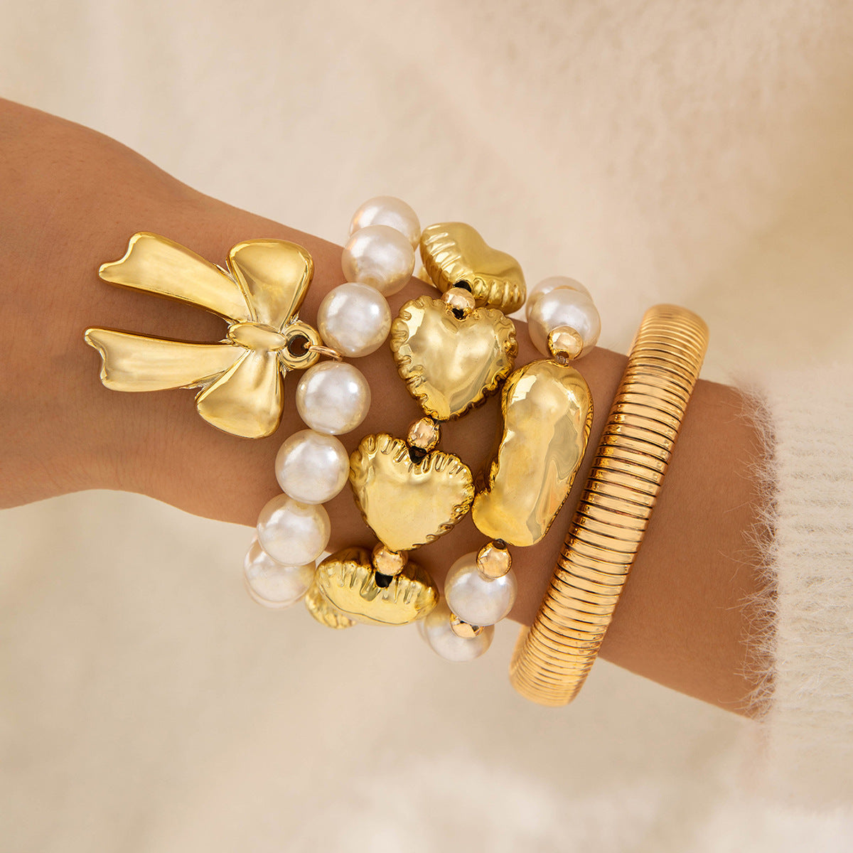 UNI-10163-4 - Premium Gold Foiled Bow Heart & Pearly Bangle - Bracelet Set Of 4