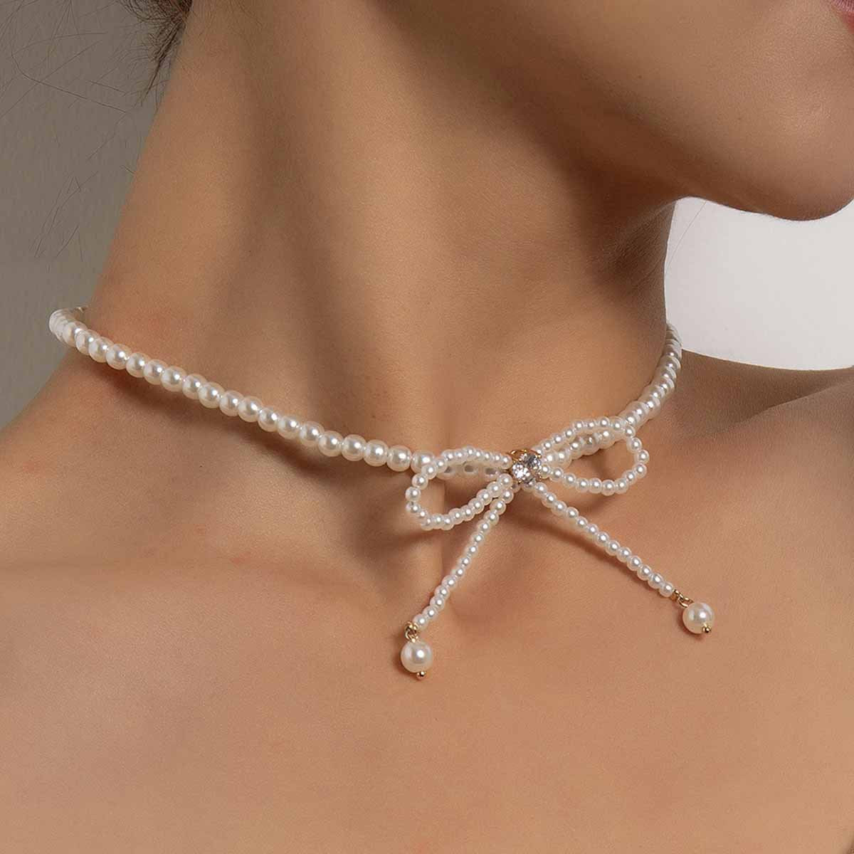 UNI-10509 - Pearly Bow - Necklace