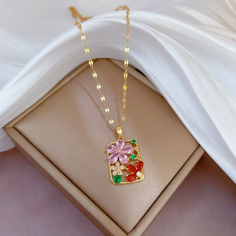 UNI-12265 - Crystal Flowers God - Necklace