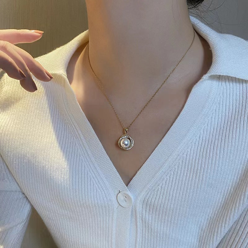 UNI-12013 - Pearl Flower - Necklace