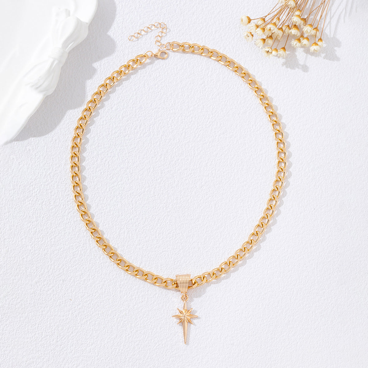 UNI-12693 - Chunky Chain Sparkle Star Gold - Necklace