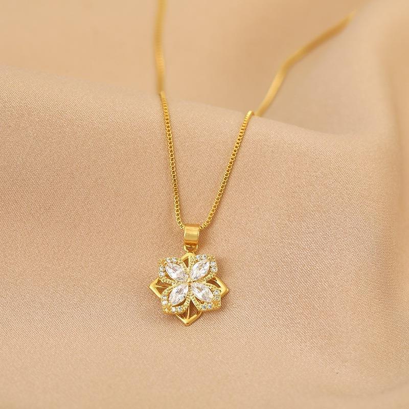 SS-11869 - Four Leaf Flower Diamonds - Necklace