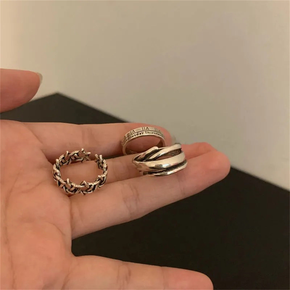 UNI-11134 - Retro Silver Rings Set Of 3