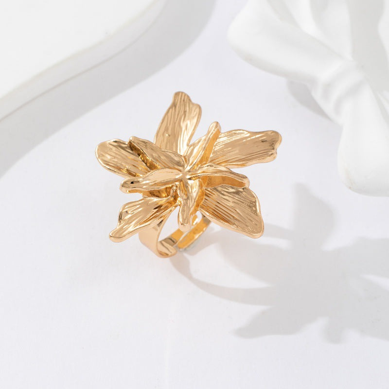 UNI-12355-1 - Luxury Gold Foil Flower - Ring