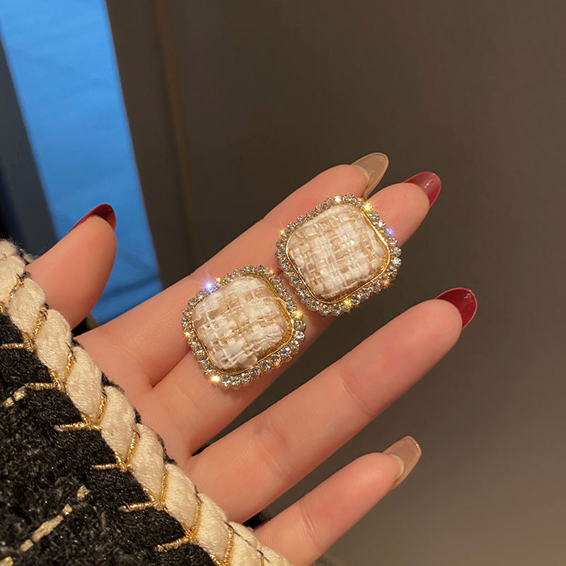 UNI-12131 - White Grid Flash Diamond Square - Earring