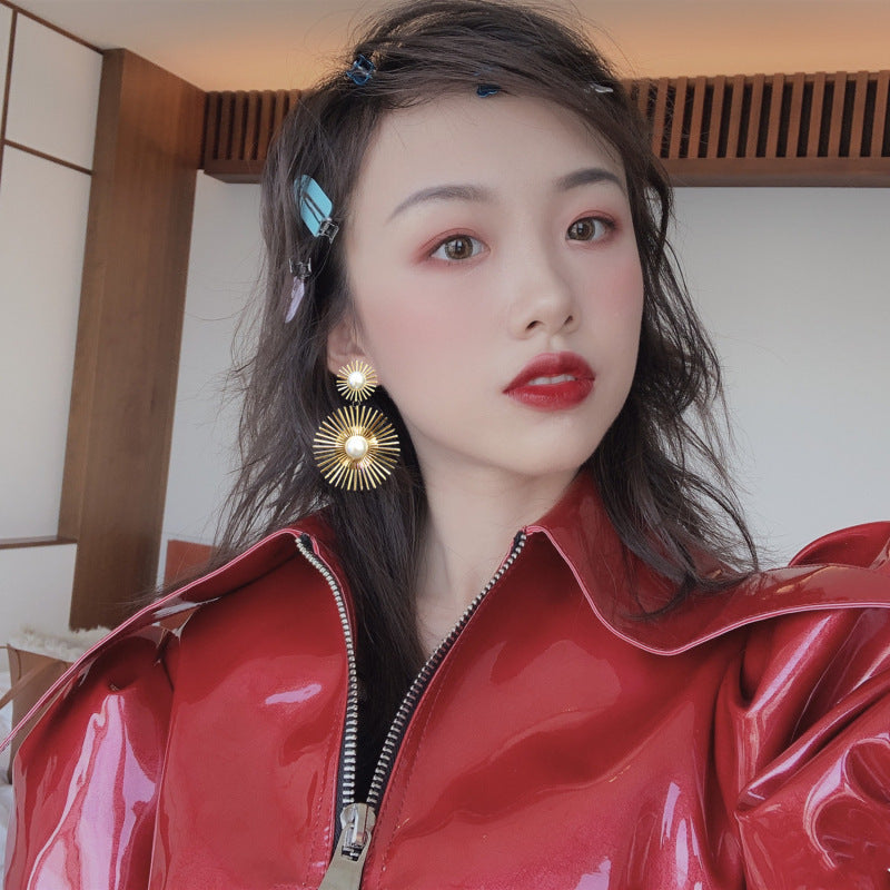 UNI-10587 - Pearl & Foiled Flower - Earring