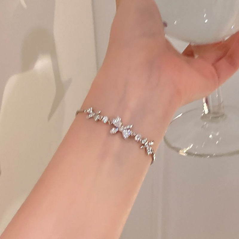 UNI-10614 - Sparkle Bow - Bracelet